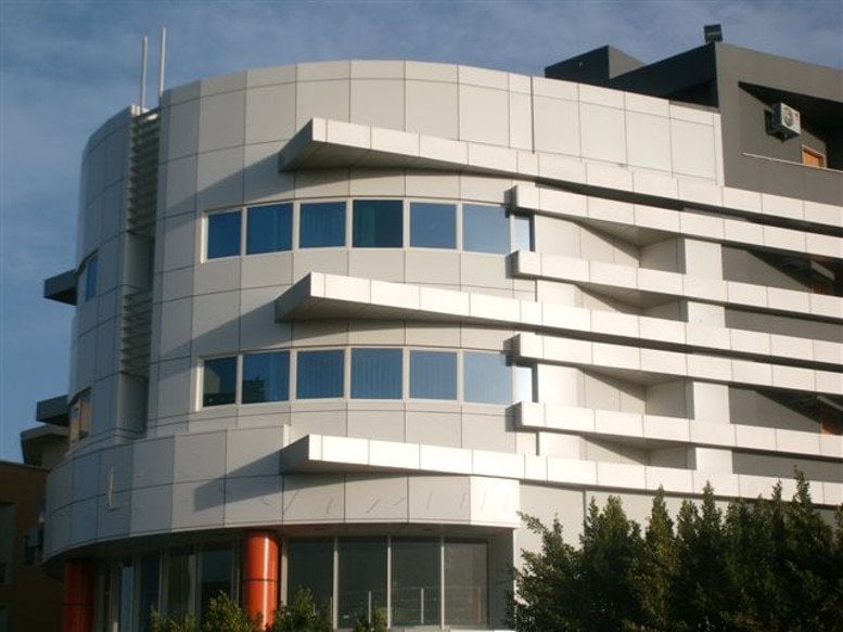 Exterior image of Tripoli Business Center, 7 Avenue Ben Achour, Tripoli