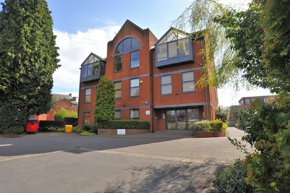 Office Space in Grove Avenue, Wilmslow, SK9 Leased Spaces in