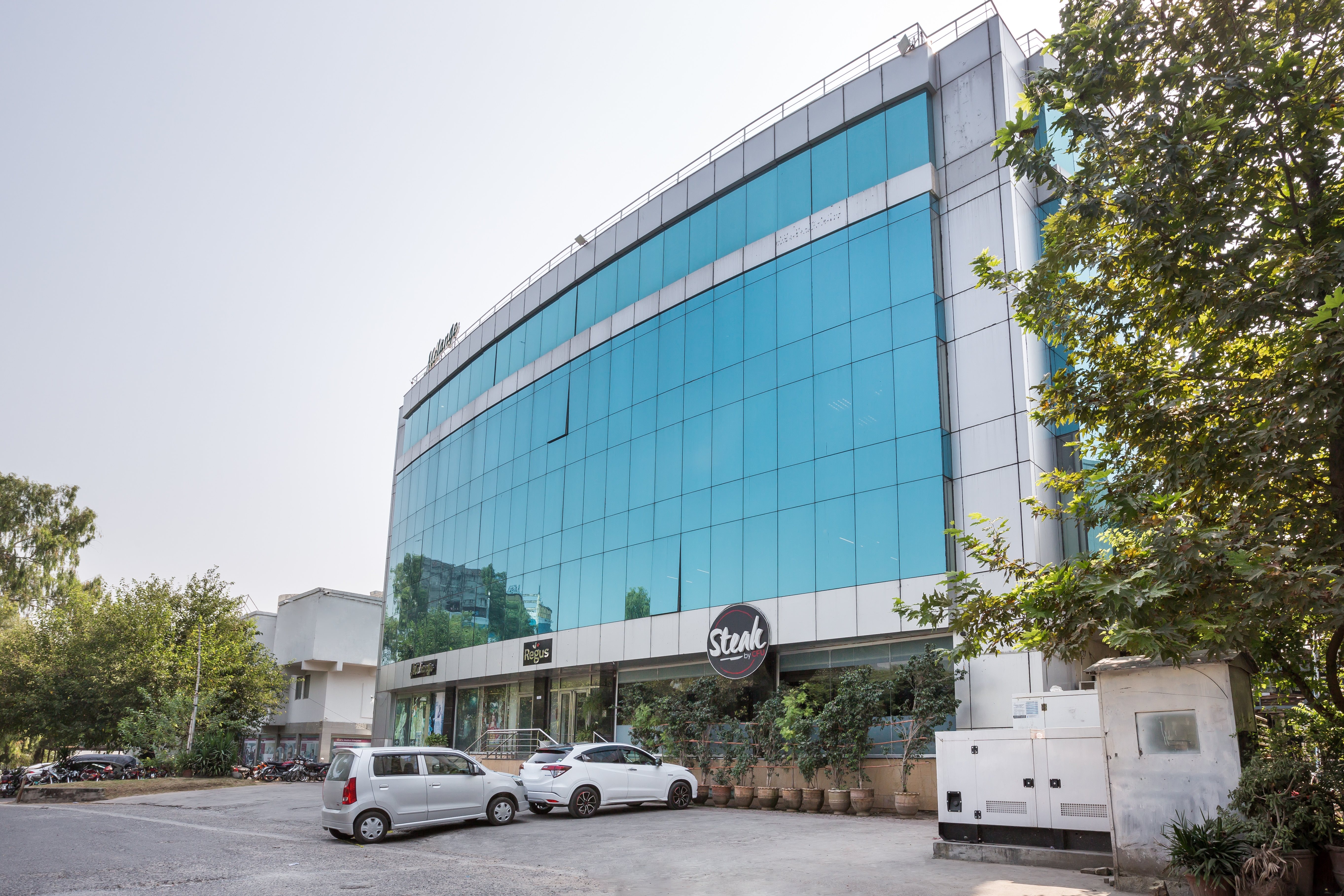 Office Space for Rent Islamabad | Serviced Offices | Offices to Let