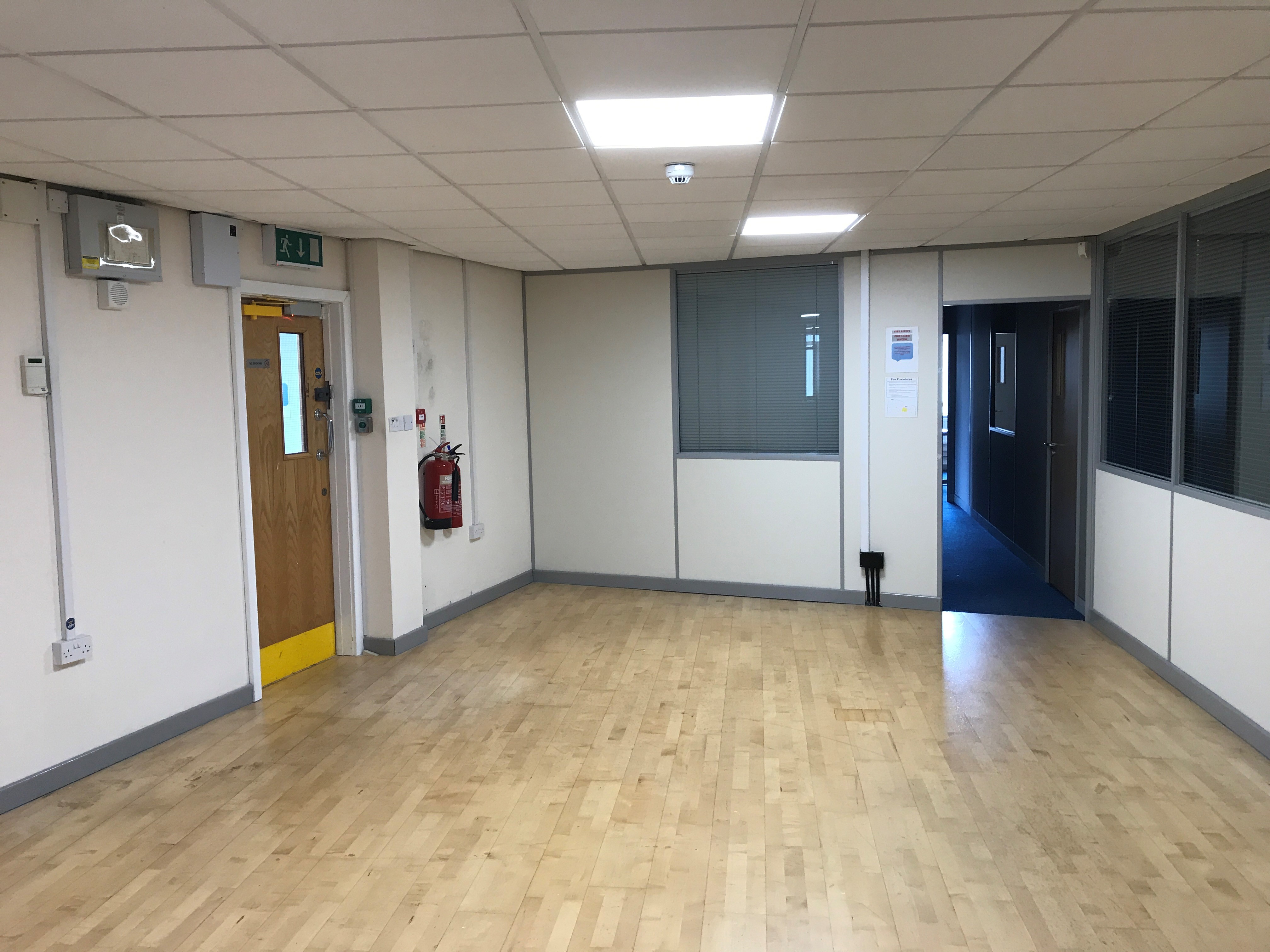 Office Space in Longlands Street , Bradford, BD1 Leased Spaces in