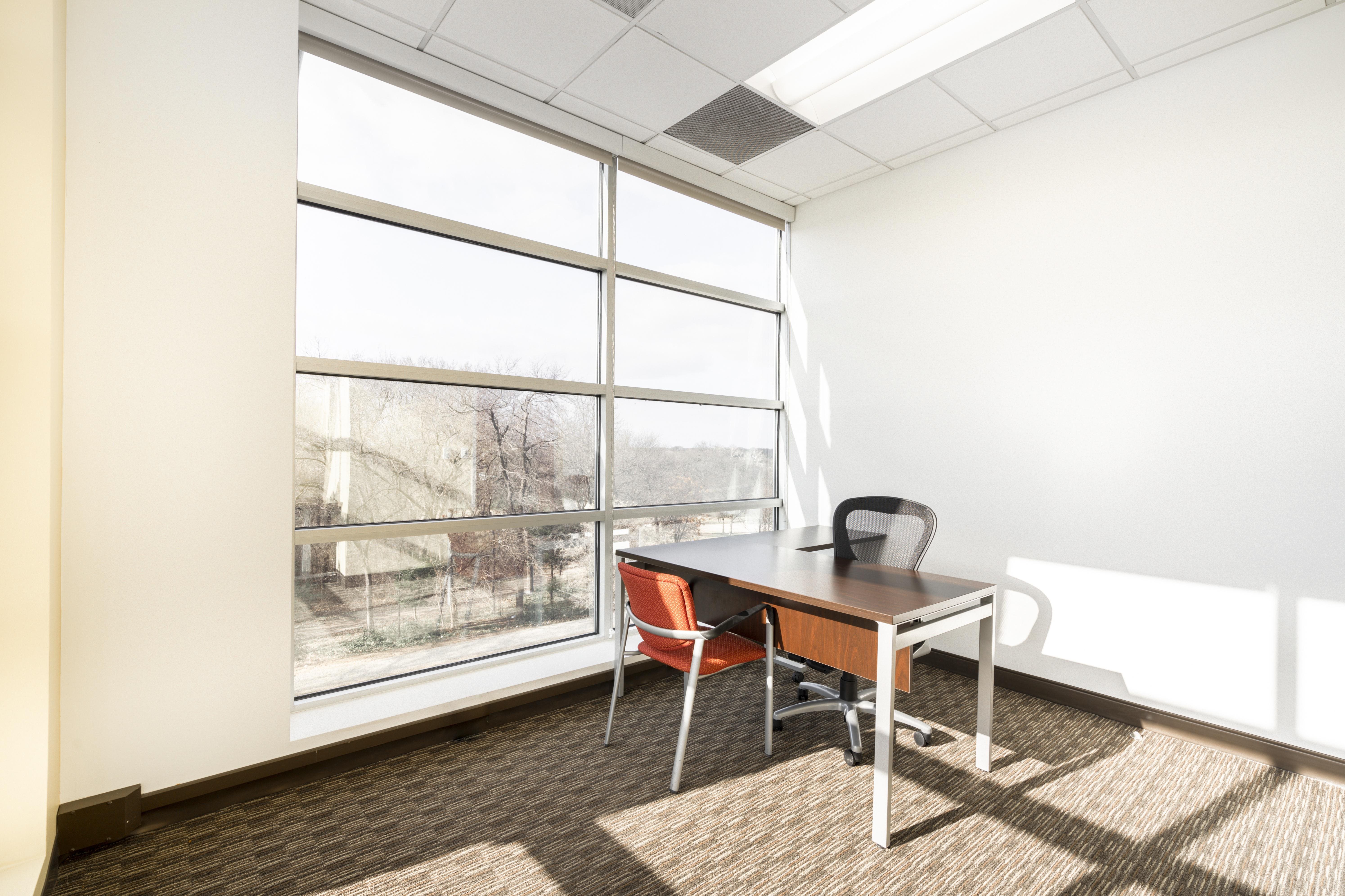 Coworking Space at Regus Texas, The Woodlands Market Street, The Woodlands