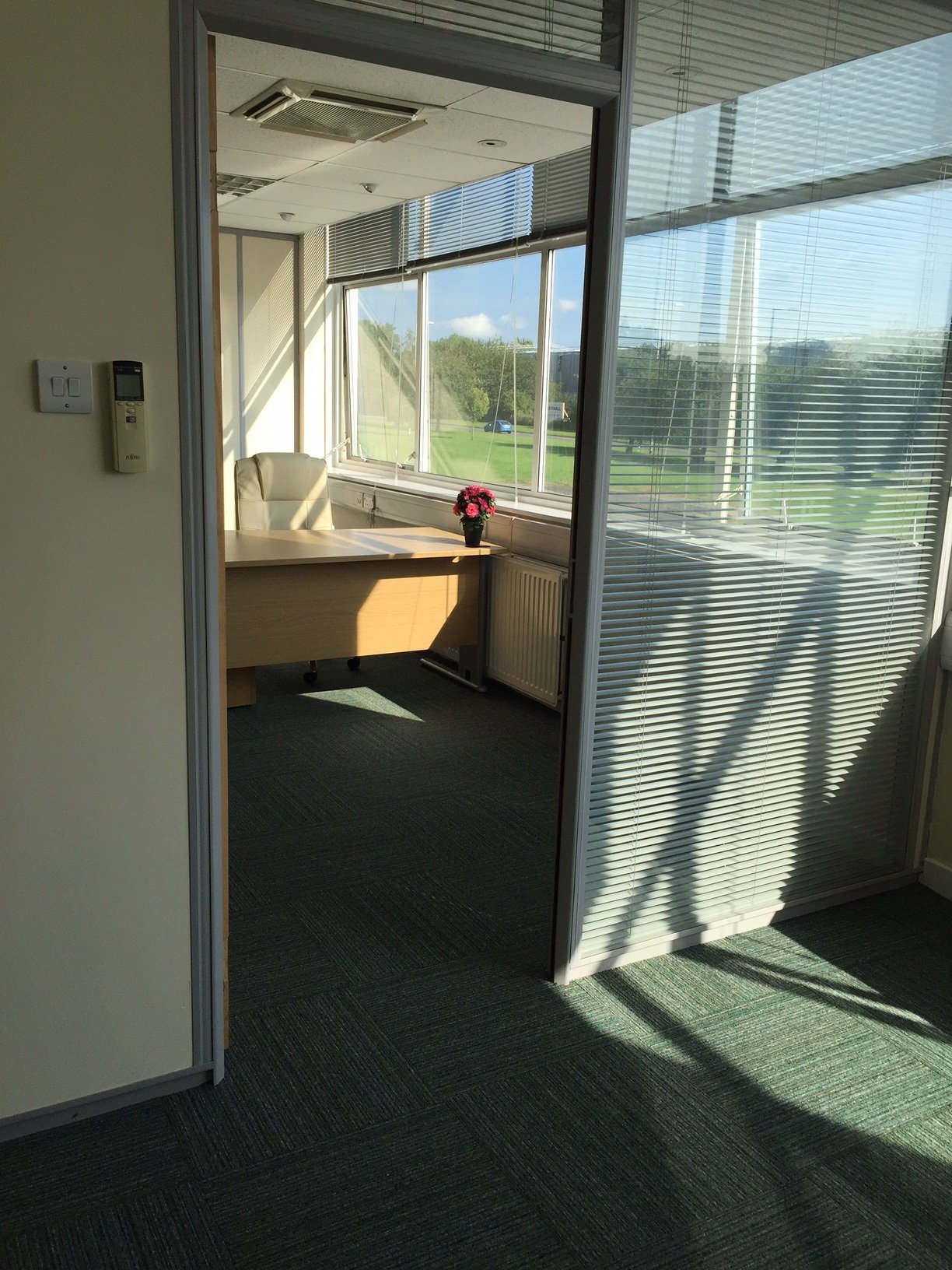 Office Space in North Limewood Approach, Leeds, LS14 Serviced