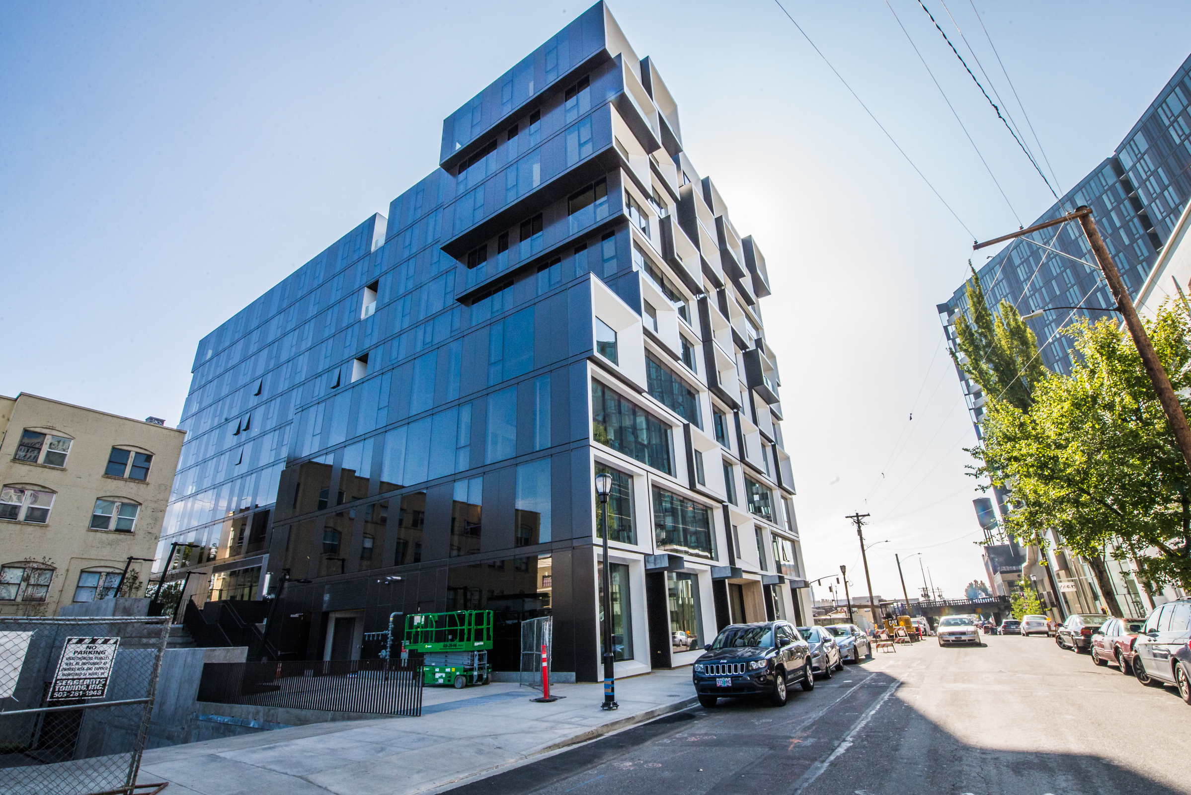 Office Space In Ne Couch Street Portland Oregon 97232