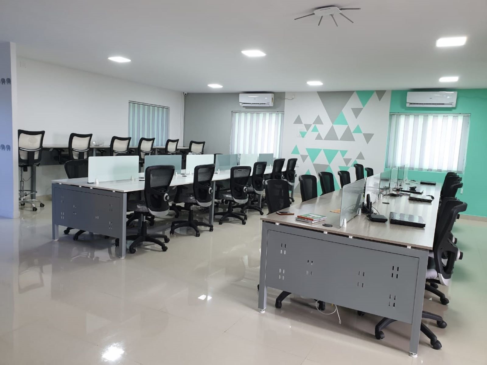 Office chairs in discount kukatpally