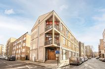 Office Space: 3 Gainsford Street, London, SE1 - 
