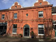 Office Space: 9 Vine Street, Uxbridge, UB8 - 