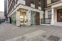Office Space: 33 Cavendish Square, London, W1G - 