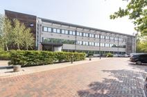 Office Space: Parkway Court, Oxford, OX4 - 