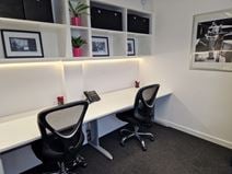 Office Space: Blue Boar Court, Oxford, OX1 - 